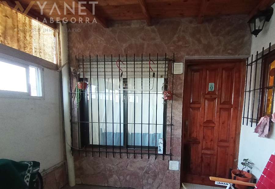 Locales comerciale en Venta en Santa Teresita con · 3 ambientes - Imagen 4