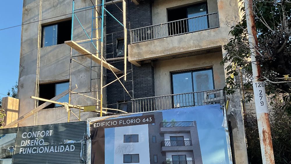 Dpto Estandar en Venta Juan Florio 643, Villa Luzuriaga - Imagen 3