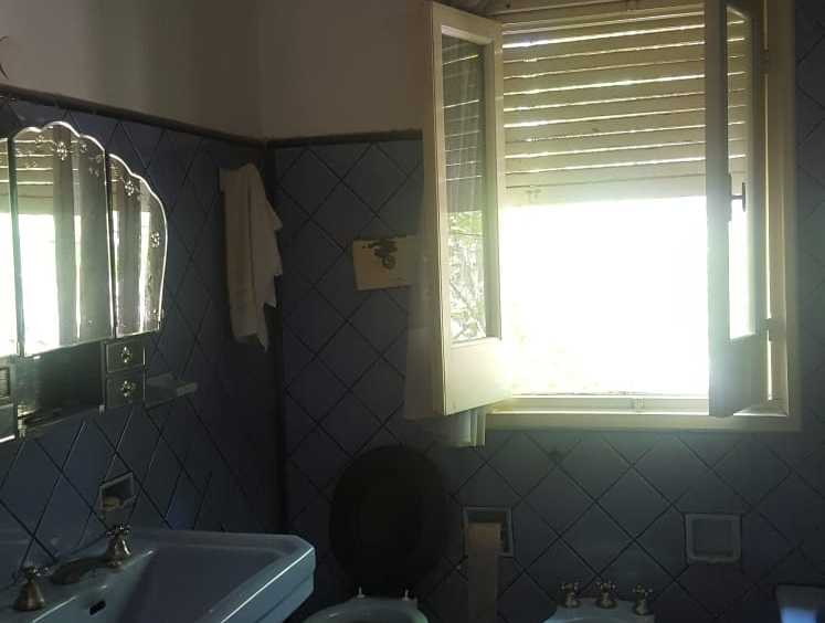 Excelente Casa en Elena en Venta · dueño directo · 4 o más dorm · cochera · 1.421 m² de lote - Imagen 5