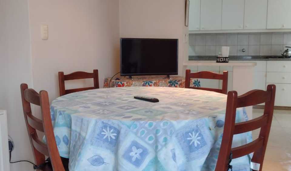 Departamento en Temporario en Lobos, · dueño directo · 1 dorm · 2 ambientes - Imagen 3