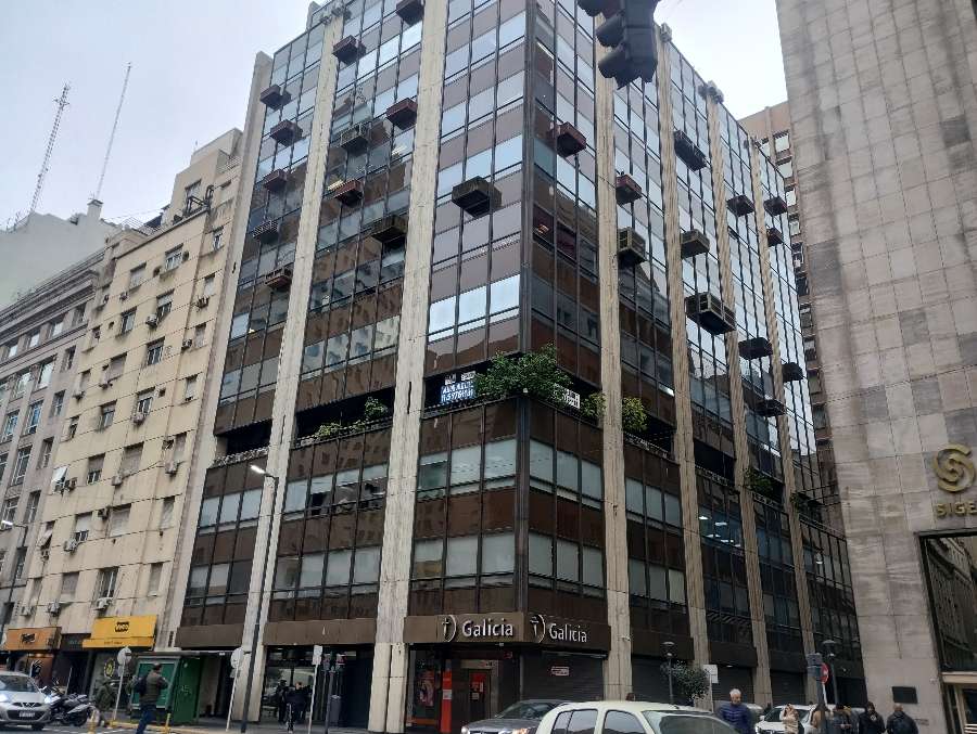Oportunidad: Oficina en Venta en San Nicolás · 6 ambientes · 5 cocheras - Imagen 1