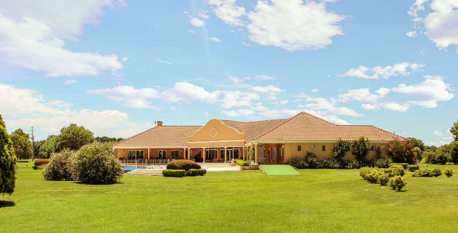 Terreno disponible en San Vicente · frente 40 m · largo 50 m · 2.000 m² de lote · barrio privado - Imagen 1