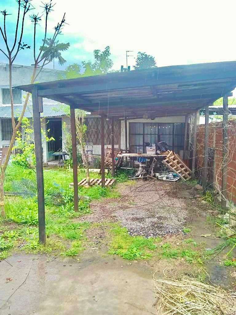 Casa en General Rodriguez: en Venta · dueño directo · 4 o más dorm · 2 cocheras · 300 m² de lote - Imagen 3