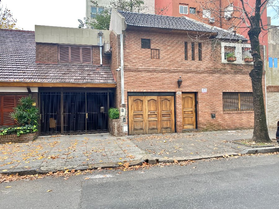 Casa en Venta en Villa Devoto, · dueño directo · 2 dorm · cochera · 220 m² de lote - Imagen 2