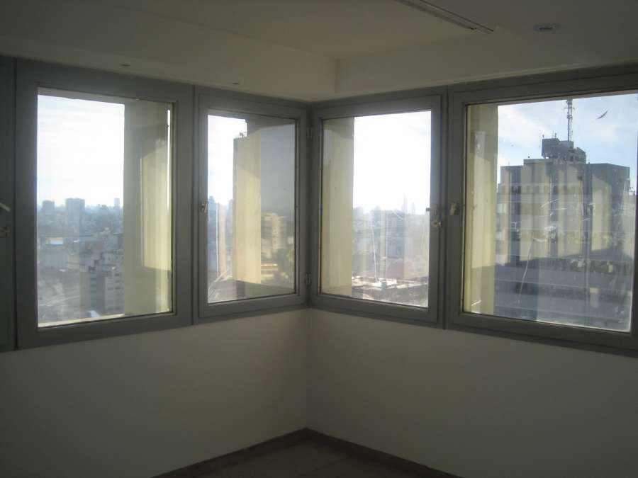 Oficina comercial en Alquiler Maipu 250, San Nicolás - Imagen 2