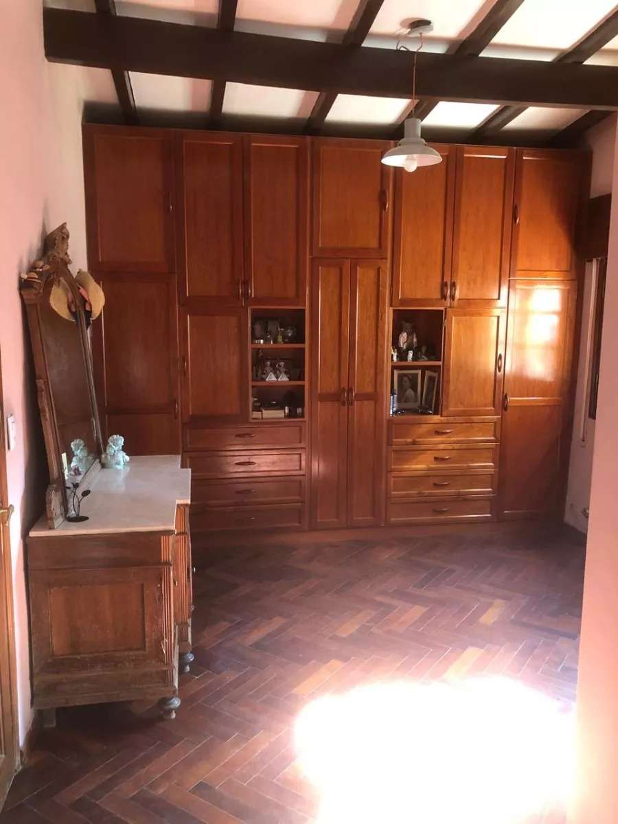 Oportunidad: Casa en Venta en Río Cuarto · 4 o más dorm - Imagen 5
