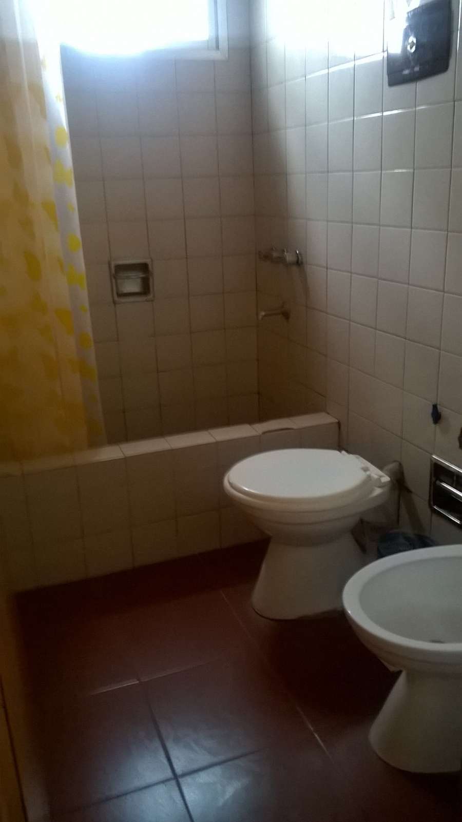 Tu próxima Casa en Temporario en Villa Gesell · dueño directo · 2 dorm · 2 cocheras · 80 m² de lote - Imagen 3