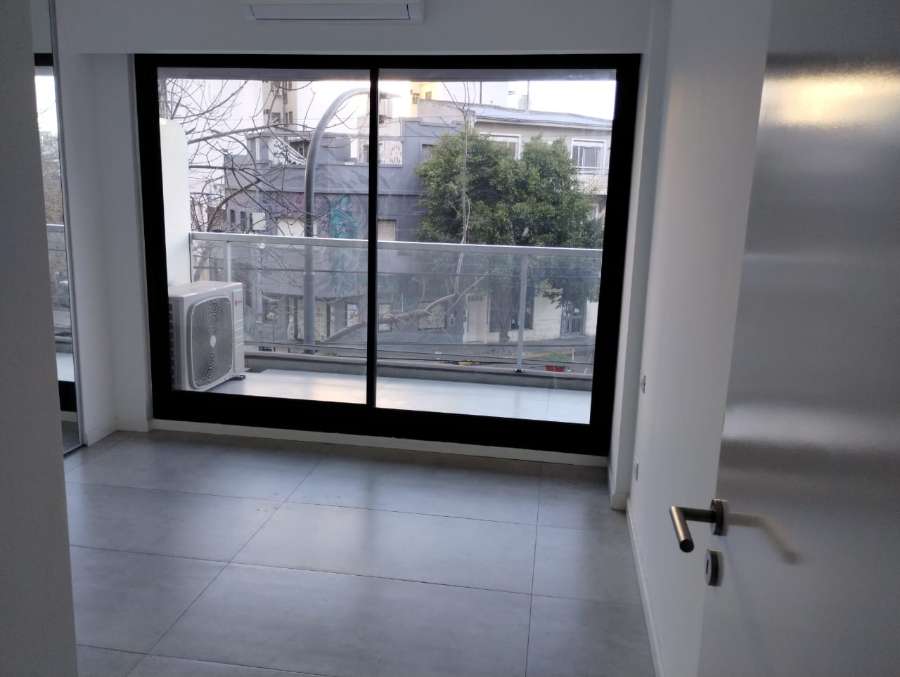 Departamento único en Villa Luro en Alquiler · dueño directo · 1 dorm · 2 ambientes - Imagen 5