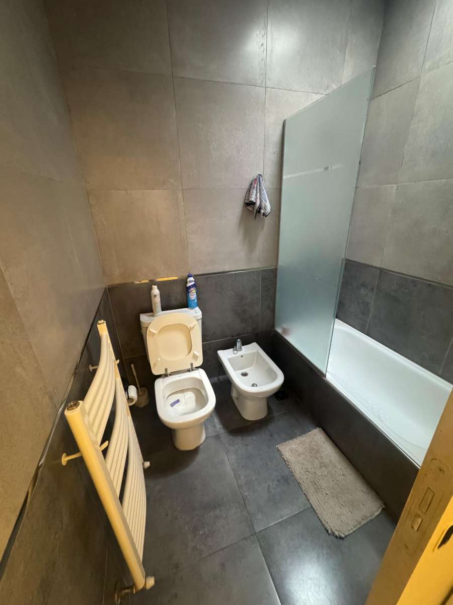 Comprar Casa en Río Cuarto · 3 dorm · 500 m² de lote - Imagen 4