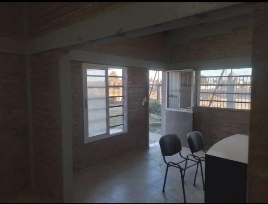 En Río Cuarto, Galpone en Venta · 1.200 m² de lote - Imagen 1