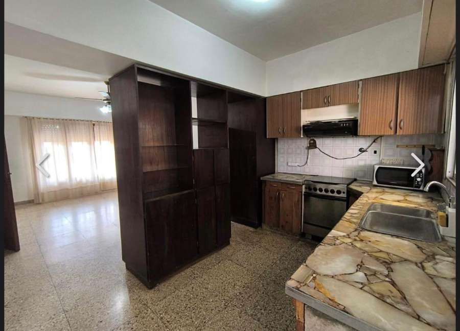 Casa en Lobos: en Venta · dueño directo · 3 dorm · cochera · 150 m² de lote - Imagen 3