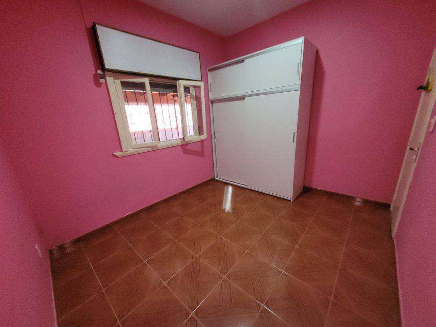 Casa en Banfield en Venta · 2 dorm · 3 ambientes · 2 cocheras · 222 m² de lote - Imagen 4