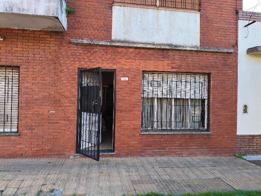 Departamento en General San Martin para en Alquiler · 2 dorm · 2 ambientes · 55 m² de lote - Imagen 1