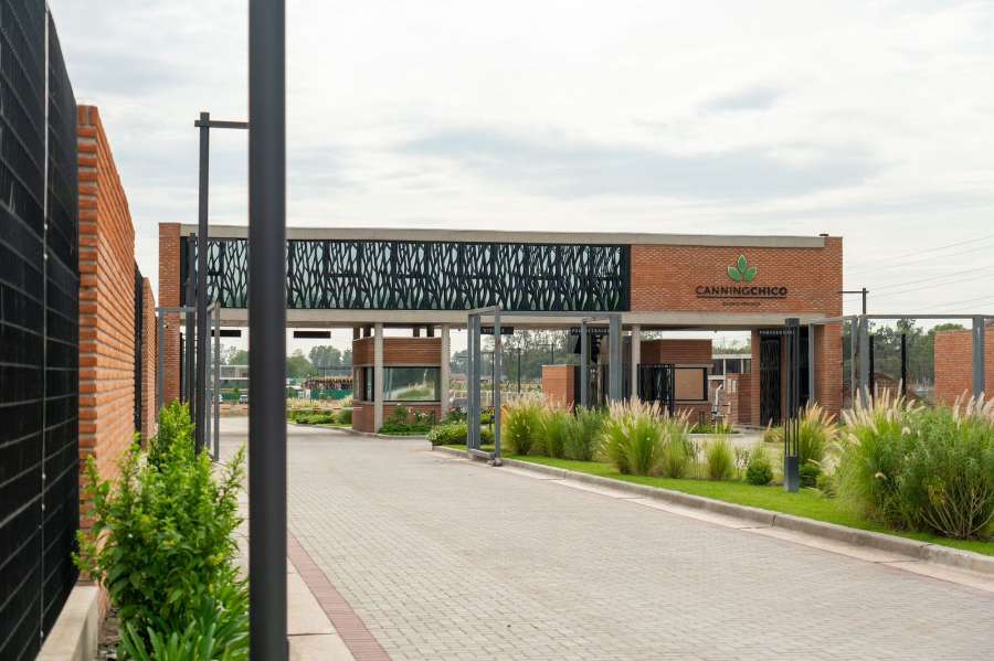 Tu próximo Terreno en Venta en Canning · frente 20 m · largo 31 m · 634 m² de lote - Imagen 1