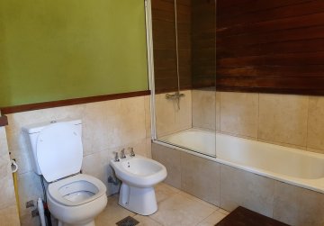 Casa en Temporario en Mar del Tuyu, · dueño directo · 2 dorm · 4 ambientes · 260 m² de lote - Imagen 5