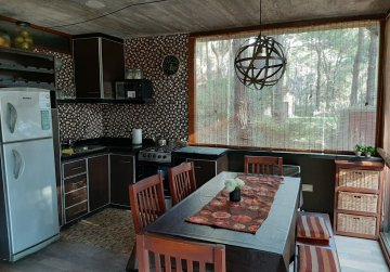 Casa en Temporario en Mar del Tuyu, · dueño directo · 2 dorm · 4 ambientes · 260 m² de lote - Imagen 2