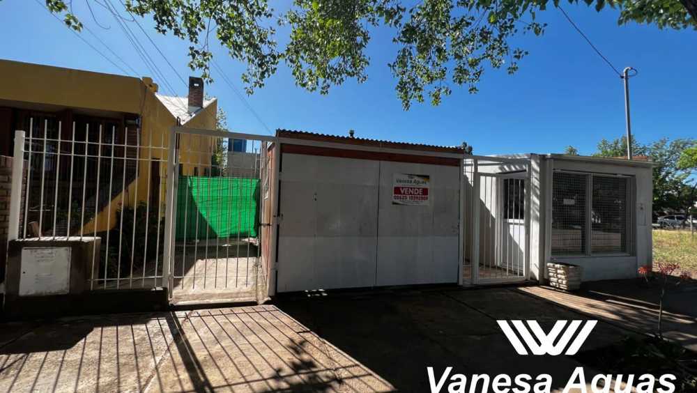 Casa disponible para la en Venta en General Alvear · 4 o más dorm · 6 ambientes · cochera - Imagen 1