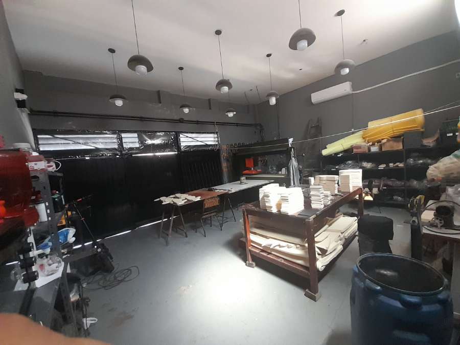 Deposito disponible en Parque Patricios · 2 cocheras · 193 m² de lote - Imagen 5