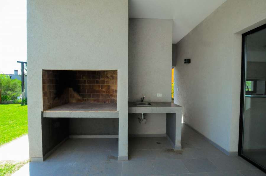 Casa Guernica - Imagen