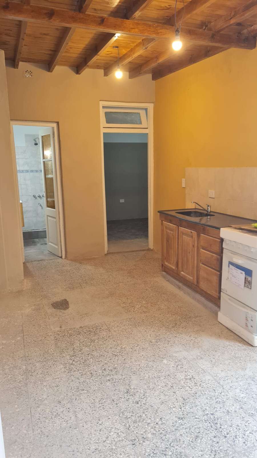 En Caseros, Departamento en Alquiler · dueño directo · 1 dorm · 1 ambientes - Imagen 1