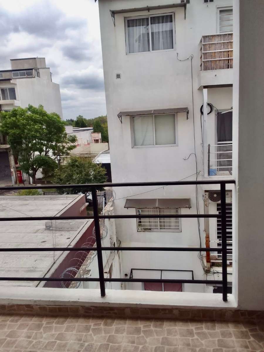 Oportunidad: Departamento en Alquiler en Caseros · barrio privado · No tiene dorm - Imagen 1