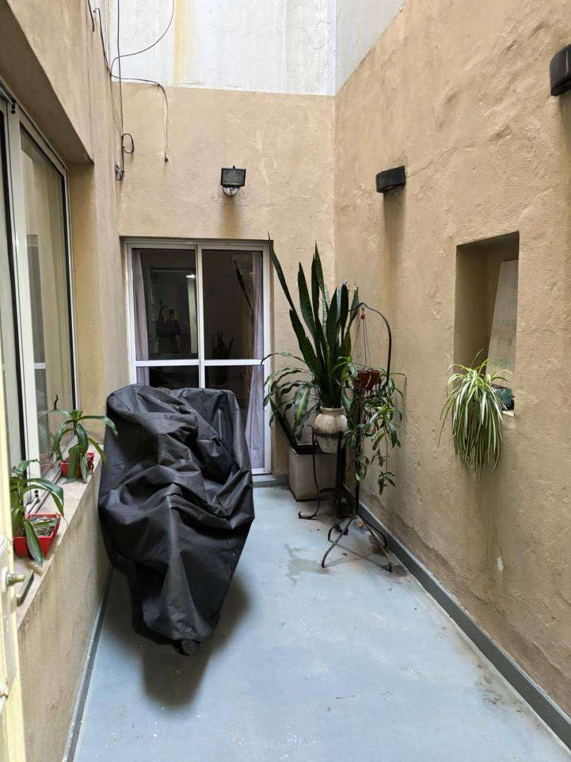 Departamento en San Telmo para en Venta · 2 dorm · 3 ambientes · 70 m² de lote - Imagen 2