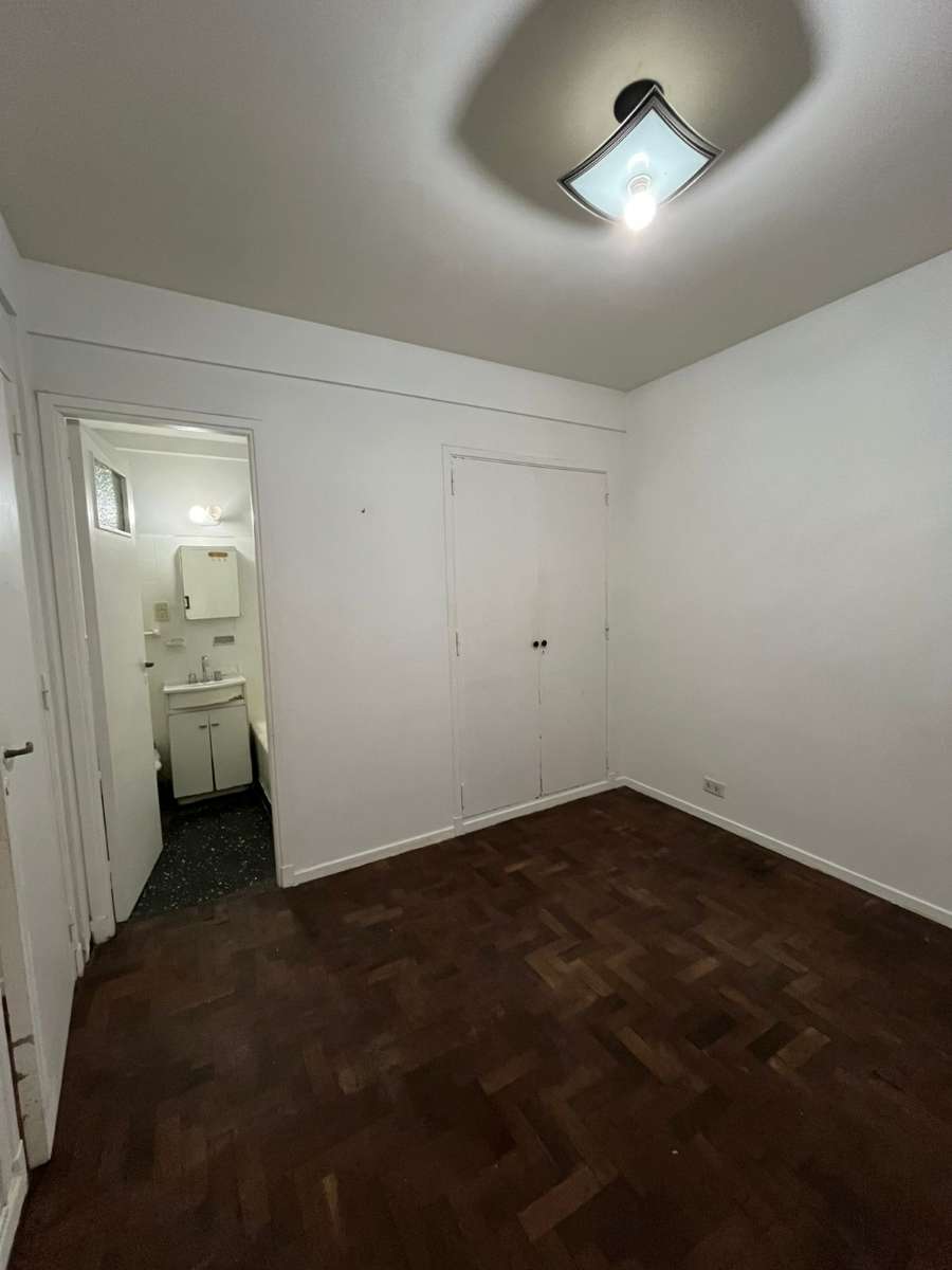 Dpto Estandar en Venta Guayaquil 726, Caballito - Imagen 5