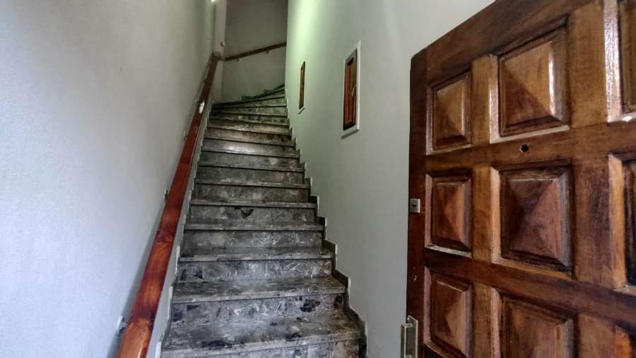 Casa en Venta en General San Martin, · 2 dorm · 3 ambientes · 3 cocheras · 200 m² de lote - Imagen 5