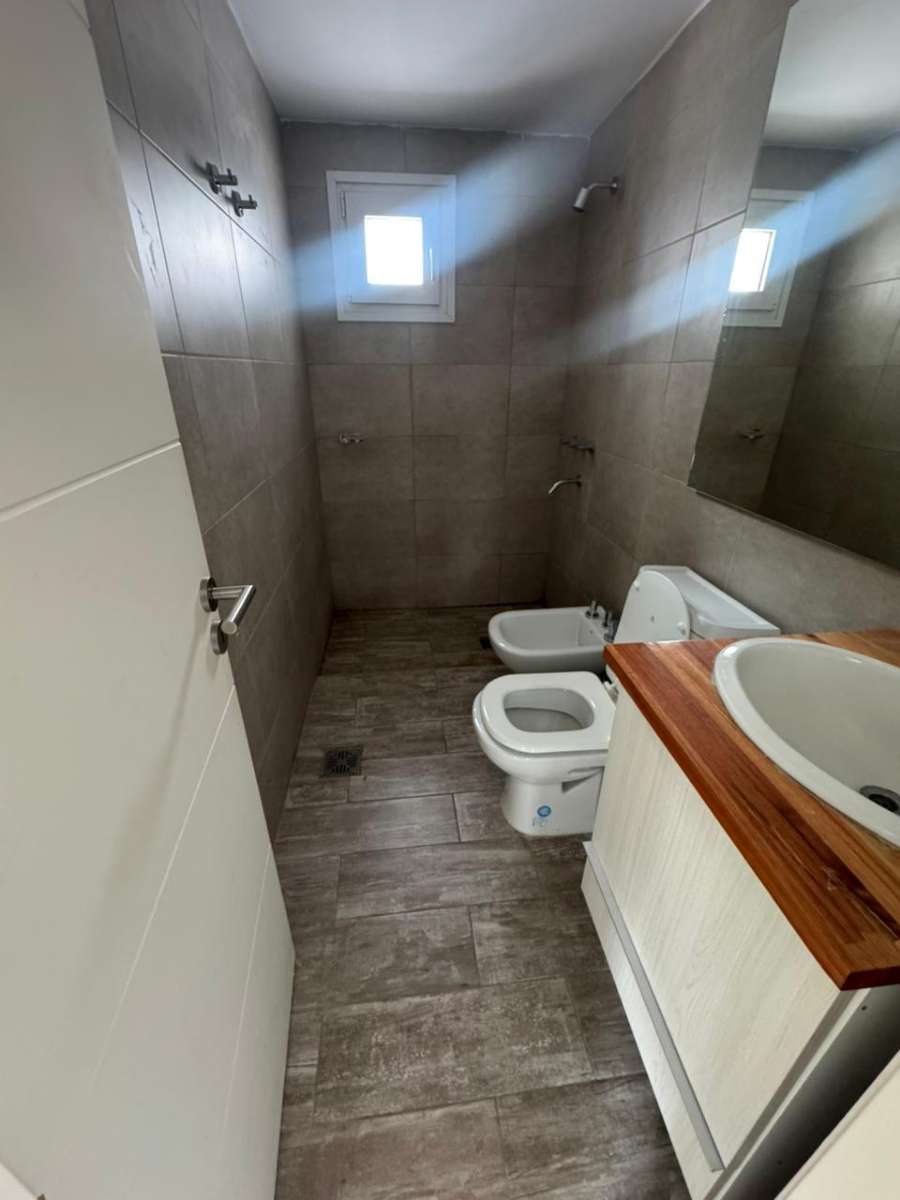 Departamento único en Río Cuarto en Venta · 1 dorm - Imagen 1