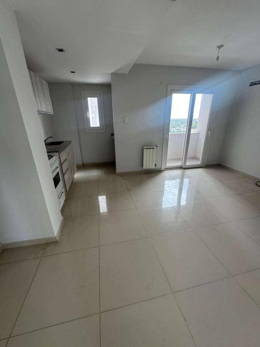 Dpto Estandar en Venta San Martin 1400, Río Cuarto - Imagen 3