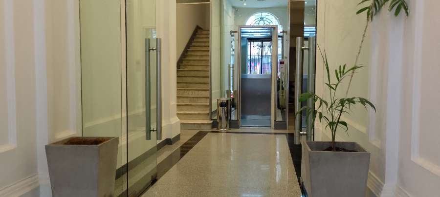 Tu próxima Oficina en Venta en Montserrat · 6 ambientes - Imagen 1