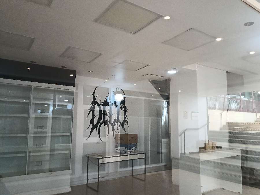 Local comercial en Alquiler Florida 300, San Nicolás - Imagen 2