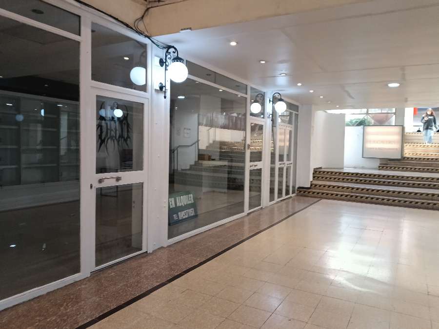 Local comercial en Alquiler Florida 300, San Nicolás - Imagen 3