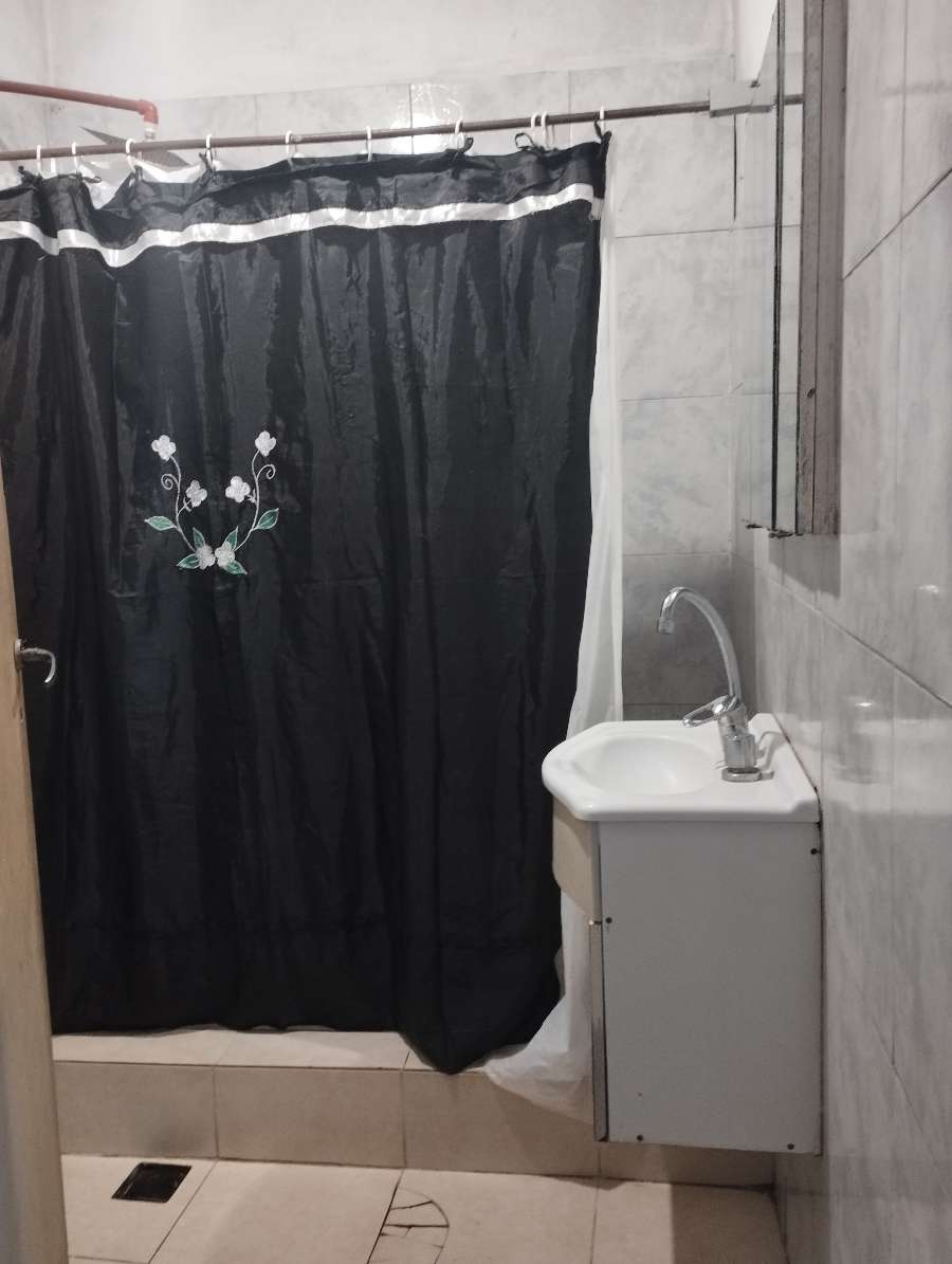 Comprar Casa en Marcos Paz · dueño directo · 3 dorm · cochera · 333.800 m² de lote - Imagen 5