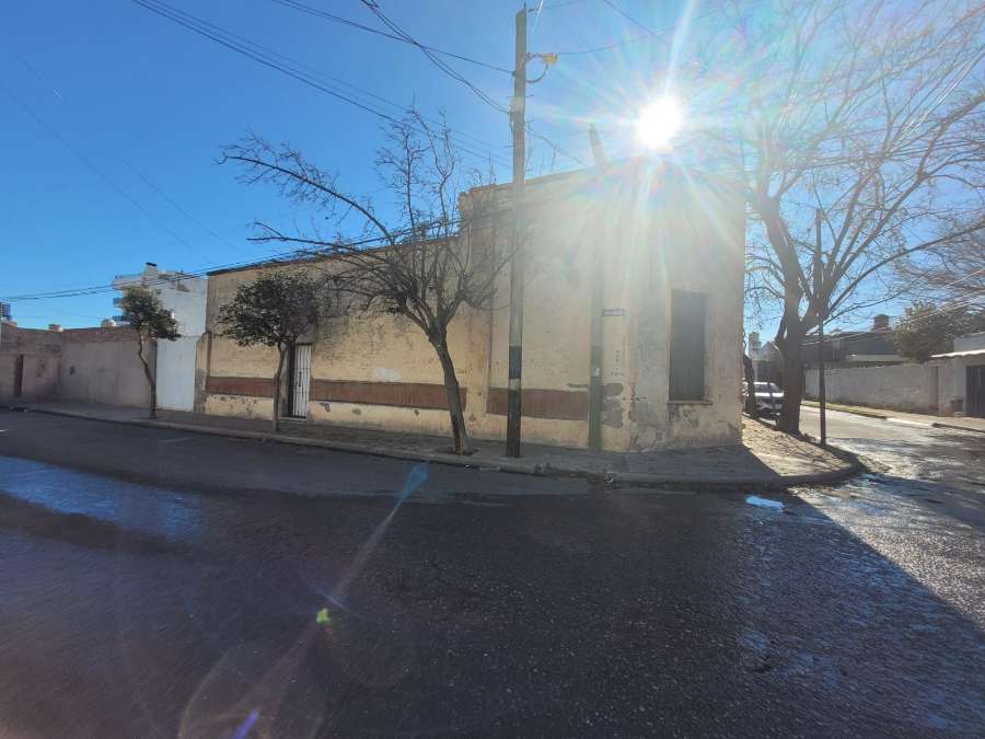 Casa en San Luis para en Venta · dueño directo · 2 dorm · 2 cocheras · 644 m² de lote - Imagen 1