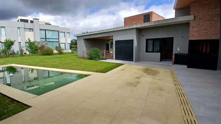 Casa en Venta Barrio Privado Valdevez, Tristan Suarez - Imagen 1