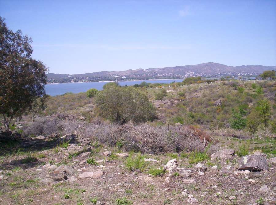 Terreno en Villa Carlos Paz en Venta · frente 30 m · largo 108 m · 3.180 m² de lote · dueño directo - Imagen 3