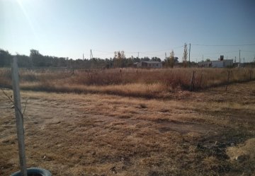 En Alta Gracia, Terreno en Venta · frente 20 m · largo 36,11 m · 722 m² de lote · barrio con seguridad - Imagen 3