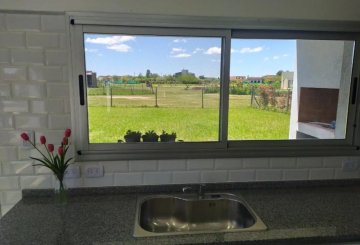 Casa en Pilar en Venta · barrio privado · dueño directo · 3 dorm · cochera - Imagen 4