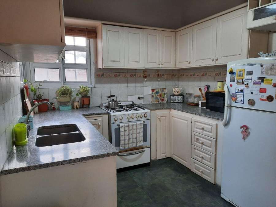 Casa en Alquiler en Mercedes · dueño directo · 2 dorm · 2 cocheras · 600 ha - Imagen 2