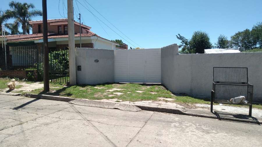 Casa en Villa Carlos Paz para en Venta · dueño directo · 1 dorm · 2 cocheras · 369 m² de lote - Imagen 1