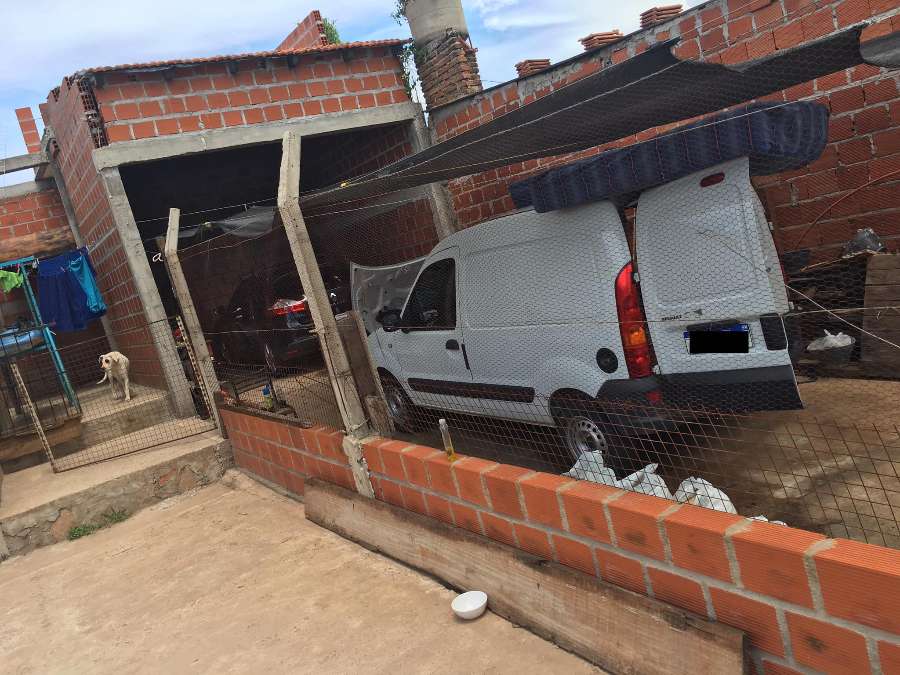 Comprar Casa en Posadas · dueño directo · 1 dorm · 3 cocheras · 240 m² de lote - Imagen 5