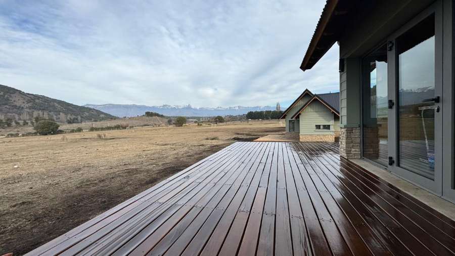 Casa en Venta en San Martín de los Andes con · dueño directo · 2 dorm · 3 ambientes · cochera - Imagen 5