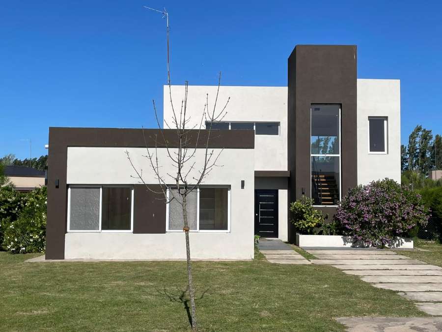 Casa en Venta Santa Inés, Canning - Imagen 1