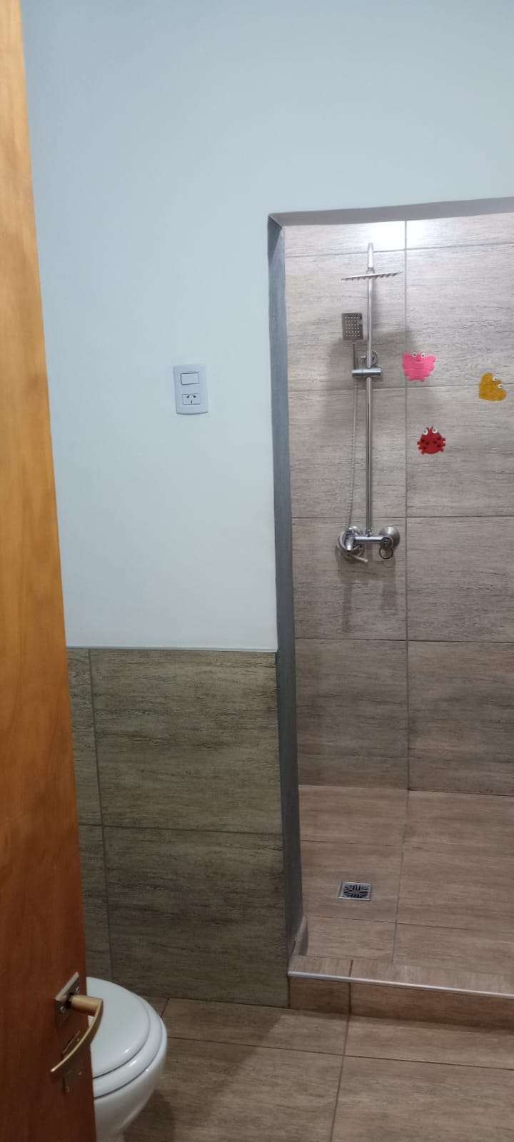 Emprendimiento en Venta en Rodeo de la Cruz · 2 dorm · 3 ambientes · cochera - Imagen 1