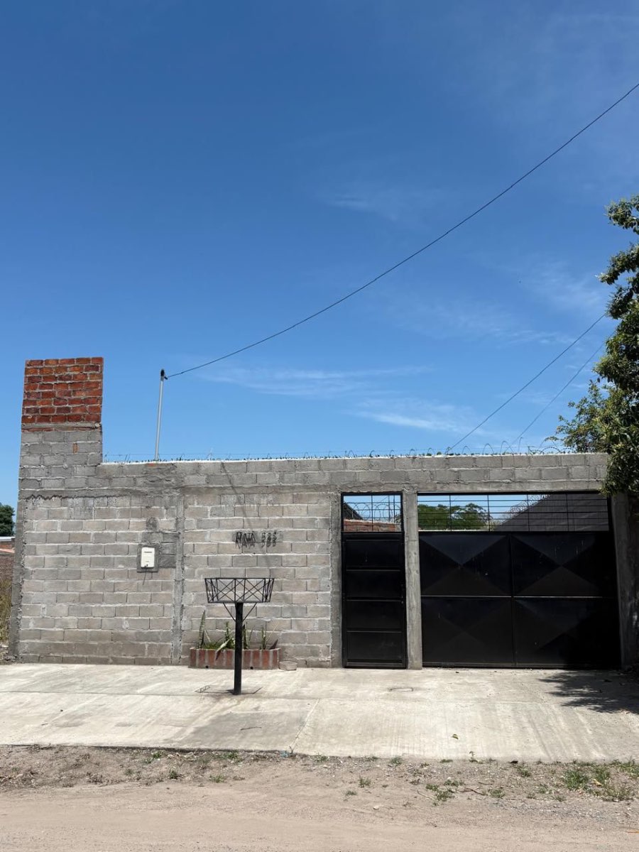 Comprar Terreno en San Miguel de Tucumán · frente 10 m · largo 28 m · 280 m² de lote · dueño directo - Imagen 2