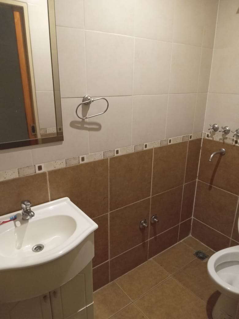 Departamento disponible en Mendoza · dueño directo · 2 dorm · cochera · 120 m² de lote - Imagen 5