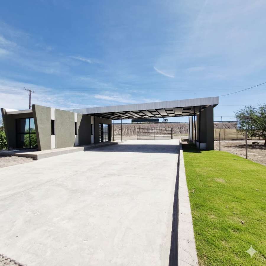 Emprendimiento disponible en San Martin · barrio con seguridad · 1 dorm · 2 ambientes · cochera - Imagen 2