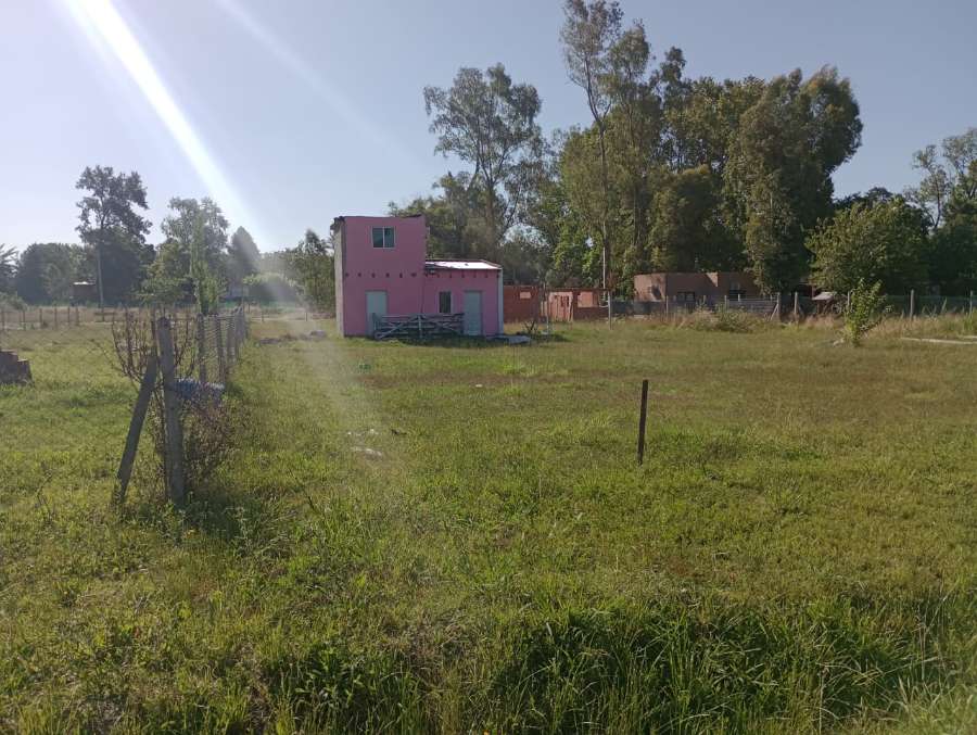 Terreno disponible para la en Venta en Francisco Alvarez · frente 10 m · largo 30 m · 300 m² de lote · dueño directo - Imagen 1