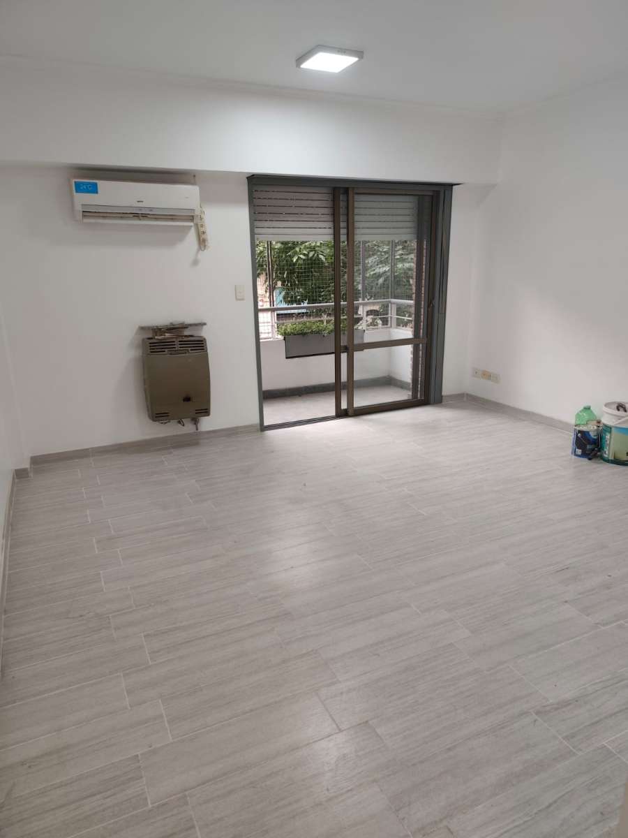 Departamento único en Caballito en Alquiler · dueño directo · 2 dorm · cochera · 65 m² de lote - Imagen 1